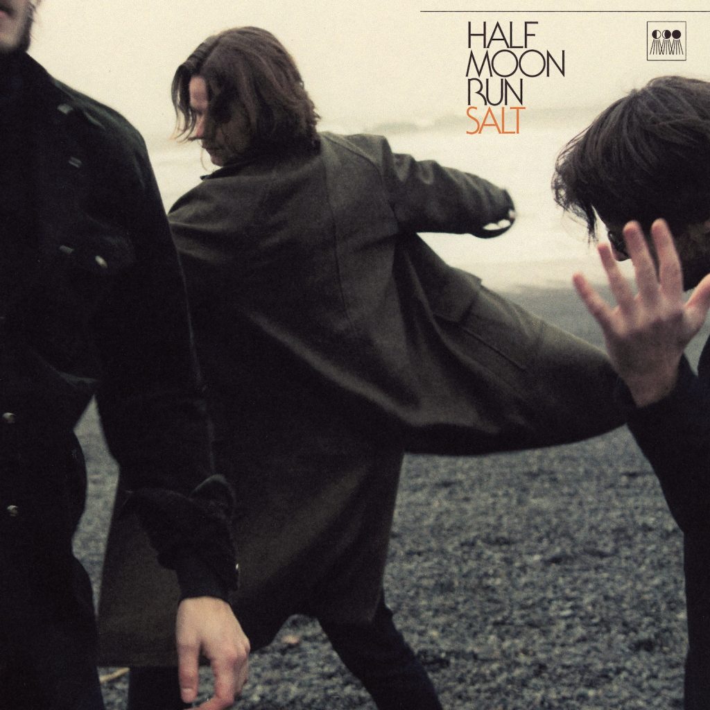 half moon run présente son nouveau clip everyone s moving out east